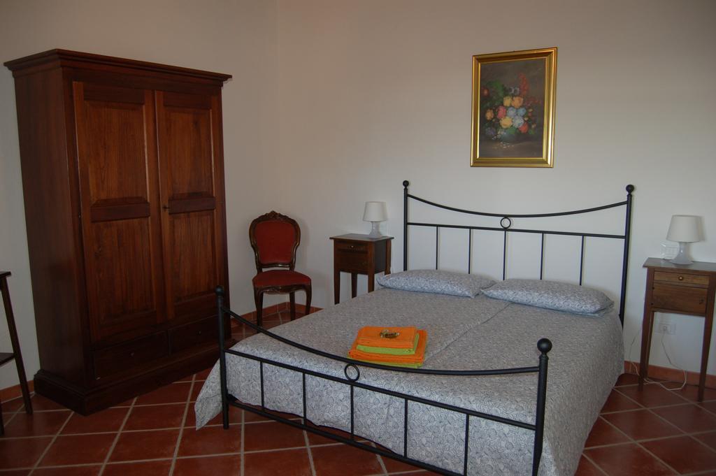 La Vecchia Fornace Hotel Sant'Anna Arresi Exterior photo